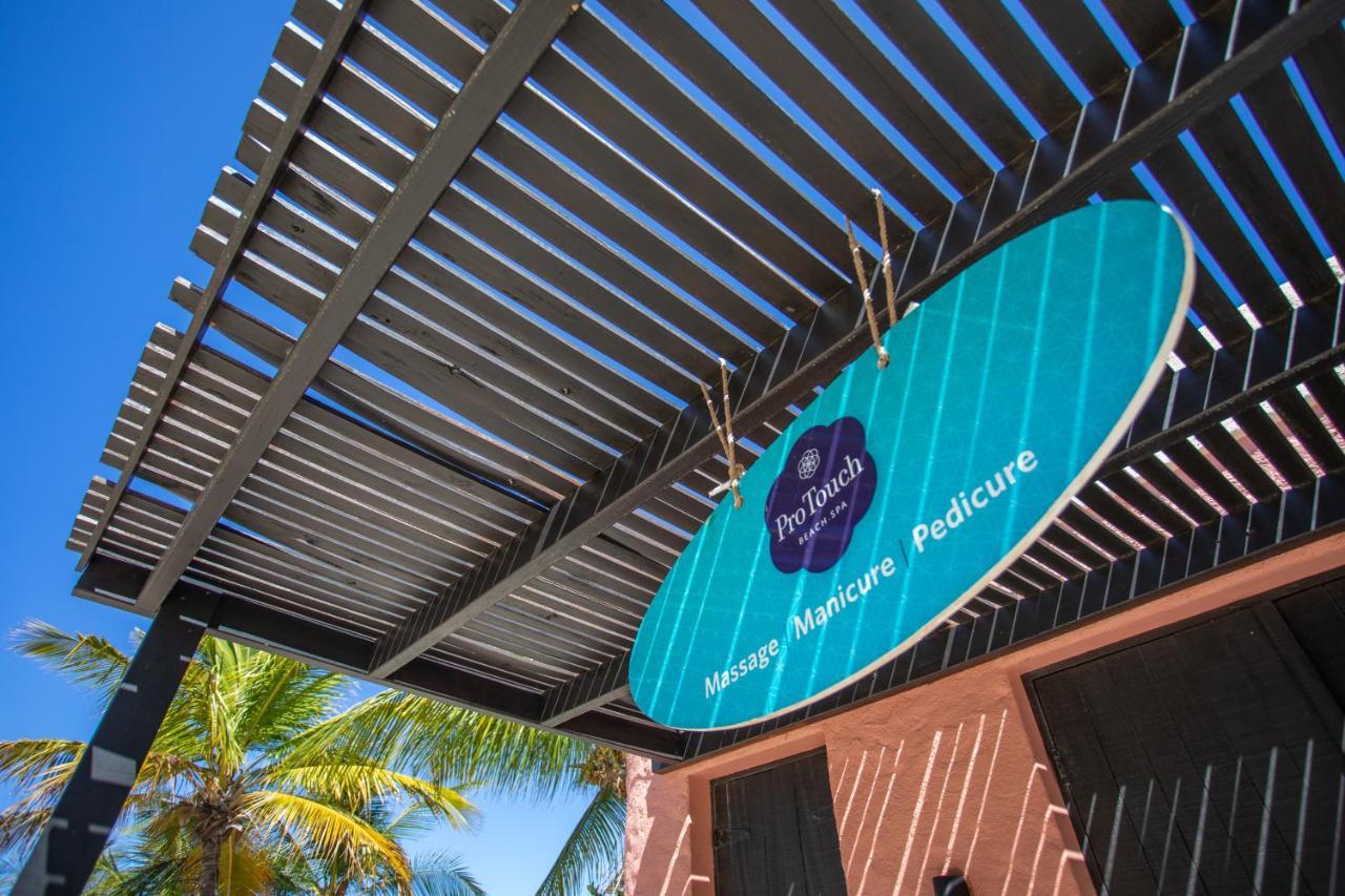 Blue Bay Beach Apartments Exterior photo