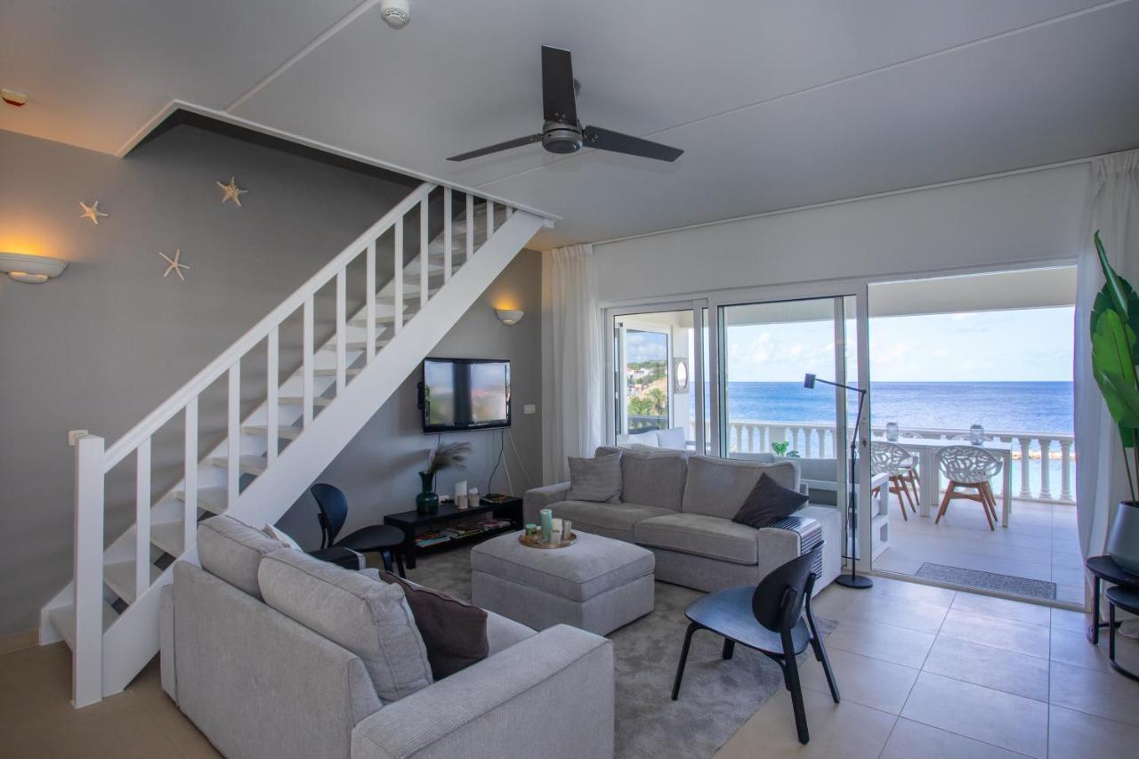 Blue Bay Beach Apartments Exterior photo