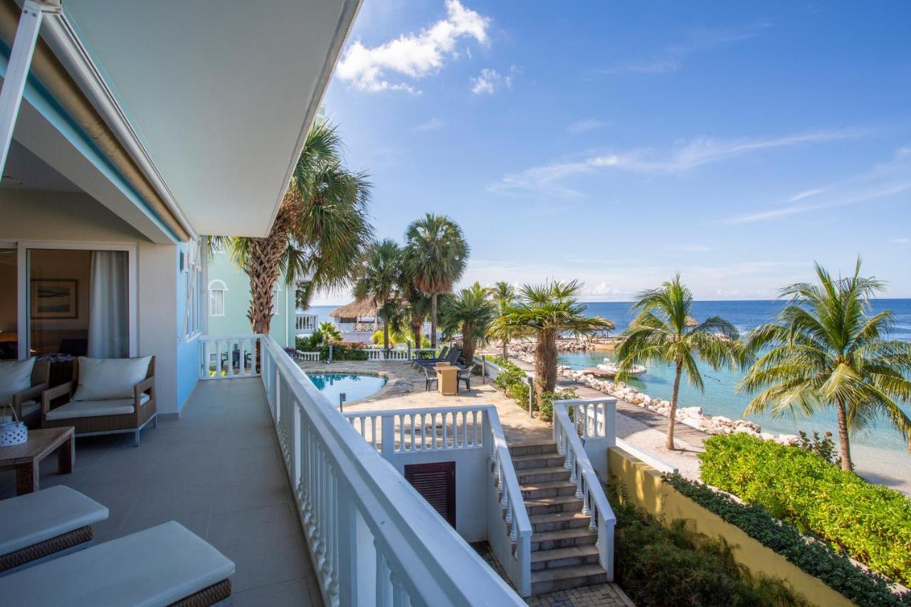 Blue Bay Beach Apartments Exterior photo
